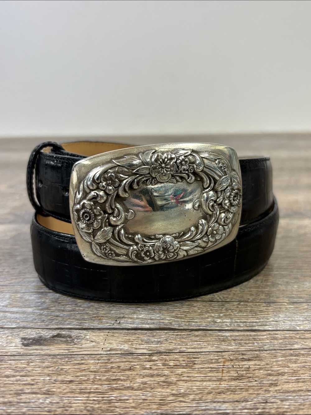 Brighton Black Croc-Embossed Leather Belt with Floral Silver-Tone Buckle Size L
